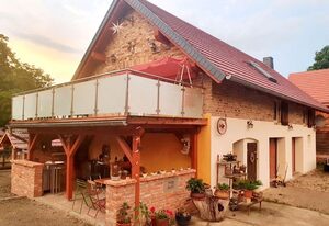 Urlaubshof Turmblick – Großzügige Ferienwohnung (70 qm) mit Süd-Balkon