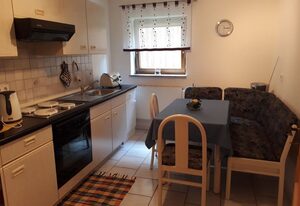 Ferienwohnung Deuerling – Ferienwohnung 2 (60qm) mit Küche und Gartenlaube
