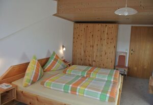 Ferienwohnung Schloßberg mit Bergblick