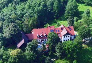 Schlossberghof – Adlerhorst