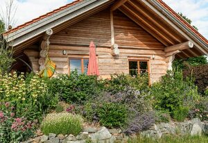 Landhaus Auszeit – Gemütliches Ferienhaus mit Whirlpool, Blockhaussauna und Terrasse