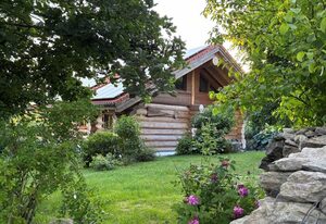 Landhaus Auszeit – Gemütliches Ferienhaus mit Whirlpool, Blockhaussauna und Terrasse