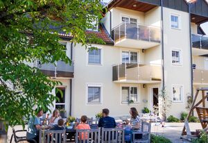 Ferienhof Sonnengarten – Ferienwohnung Hopfengarten
