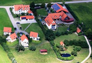 Ferienanlage Karolinenhof – Ferienhaus A mit extra Etage zum Schlafen