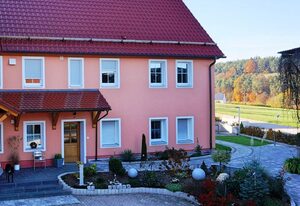 Stixenhof - Ferienwohnung Heidi Nehmeier – Ferienwohnung 1 - Sonnenaufgang und rollstuhlgerechte Einrichtung