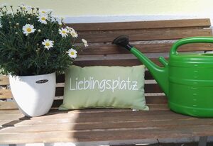 Haus Liebevoll und Bauwagen Mäxle – Haus Liebevoll mit Bauwagen Mäxle - das besondere Übernachten in Altmühlseenähe