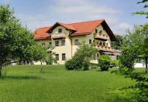Schätzlhof OHG Hotel Restaurant Hausbrennerei – Einzelzimmer Komfort