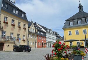 Ferienwohnung im Stadtzentrum Zschopau – Appartement/Fewo, Dusche, WC, ruhig