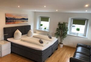7 Zimmer für 20 Personen+  / Gruppen-Basecamp am See / Neuschwanstein/ München/Oktoberfest