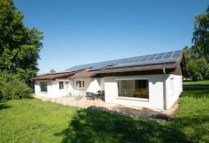 Ferienhaus Wieselweg im Feriendorf Reichenbach (7) – Gut ausgestattetes Ferienhaus mit Sonnenterrasse (W7)