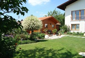 Ferienwohnungen Krenn – FeWo mit Wintergarten, überdachtem Balkon und WLAN (56qm)