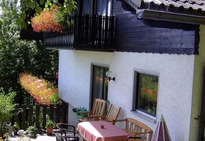 Seidl's Ilztalfewo – Geräumige Ferienwohnung mit 3 sep. Schlafzimmern und Balkon