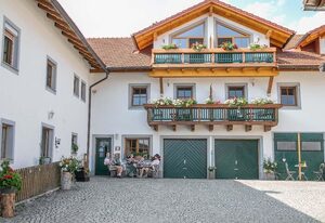 Ferienhof Naderhirn - Bauernhof – Ferienwohnung Heublume