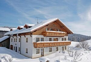 Landhaus Altweck – Ferienwohnung 5 / 60 m² *** mit Balkon