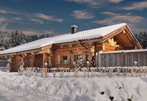 Chalet Enzian Bayerwald – Chalet, 72qm, mit Sauna und Whirlpool im Garten