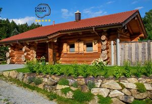 Chalet Enzian Bayerwald – Chalet, 72qm, mit Sauna und Whirlpool im Garten