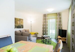 Wildgrün  Panorama Lodge 1