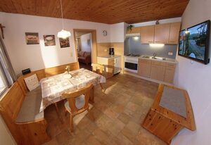 Gästehaus Wolf – Ferienwohnung Edelsberg