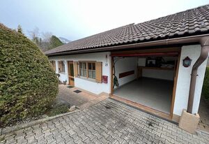 Ferienhaus Gamssteige im Feriendorf Reichenbach (G27) – Ferienhaus mit großem Garten und zwei Terrassen, HT (G27)