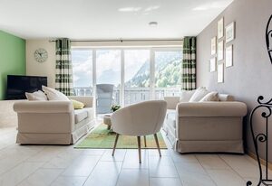 Wildgrün  Panorama Lodge 8b