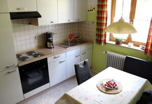Ferienwohnung Franz und Angela Hausladen – Ferienwohnung Hausladen (55qm) mit Küche und Garten