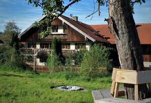 Holzerhof – Biedermeier
