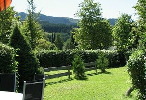 Ferienhaus Untere Gamssteige im Feriendorf Reichenbach (UG1) – Geräumiges Ferienhaus mit Bergblick auf drei Etagen (UG1)