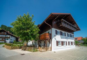 Ferienwohnungen Immerschön – Hüttenschnauzer