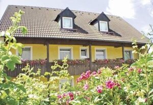 Hotel-Gasthof Zum Schwarzen Bären – Standard Einzelzimmer mit Bad