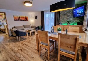Ferienwohnungen Wolf - Wohnung " Eisenberg" 2 Zimmer mit Bergblick