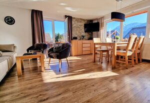 Ferienwohnungen Wolf - Wohnung " Eisenberg" 2 Zimmer mit Bergblick