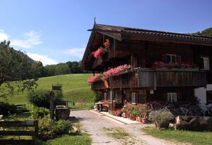 Haus Weber in Gmain – Einzelzimmer mit fl. Kalt- und Warmwasser