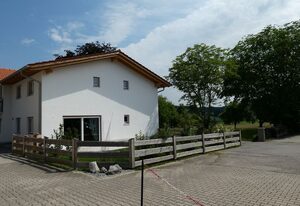 Gästehaus Stahuber – Doppelzimmer mit Ausblick in unser schönes Glonntal