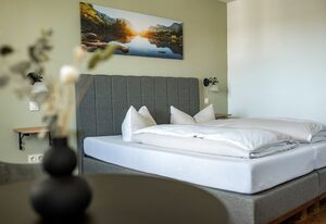 Hotel Garni Kern – Doppelzimmer mit DU/WC