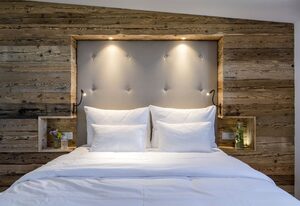 Chiemsee Chalet – Kuschel-Chalet-Suite  mit 40qm, Schlaf-/Wohnraum mit Küche und Bad mit Sauna