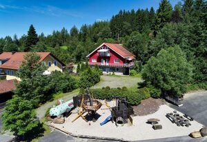Ferienwohnungen Schönbachtal – Ferienwohnung Melodie (73qm) für max. 5 Personen mit großen Balkon