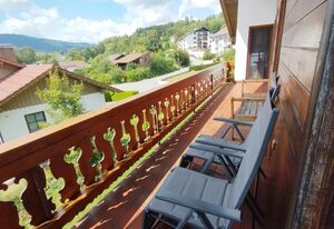Fewo Hintermair – Ferienwohnung (70qm) mit Balkon