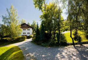 FW Haus Wildschütz – Wohnung Nr. 6 (50qm) mit Balkon und WLAN