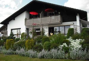 Ferienhaus Holzapfel - Ferienwohnung Sonnenwiese