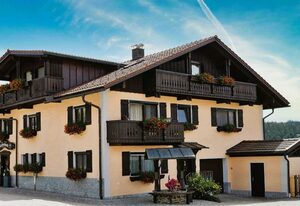 Pension Leithenwald – Ferienwohnung Silberberg (70qm) mit Balkon und zwei Schlafzimmern