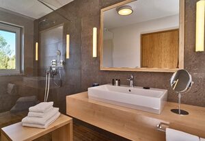 Romantik am Hof im STERN – Sternzauber Suite Garri (Terrasse)