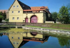Villa mit Garten, Grill und Terrasse