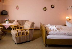 Pension Landhaus  Hochfeld – Doppelzimmer Terrasse