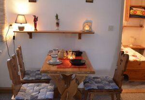 Haus 2 mit 1 getr. Schlafzimmer