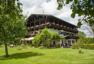 Alpenhof Landhotel – Doppelzimmer Apfelblüte, Balkon
