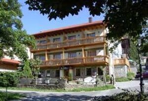 Pension "Zur Alten Schmiede" – Doppelzimmer (29qm) mit Südbalkon und Couch
