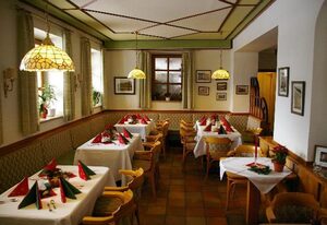 Pension "Zur Alten Schmiede" – Doppelzimmer (29qm) mit Südbalkon und Couch