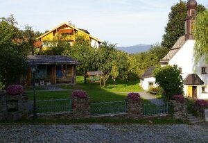 Pension "Zur Alten Schmiede" – Doppelzimmer (29qm) mit Südbalkon und Couch
