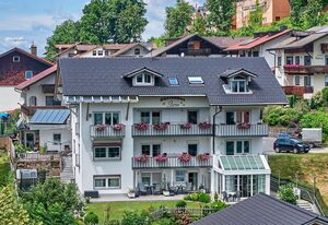 Pension/Ferienwohnung Gästehaus Stern – Apartment Bergmeister mit Balkon