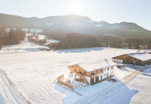 Alpen Lodge Samerberg – Ferienwohnung Adler 42 qm für 4 Personen